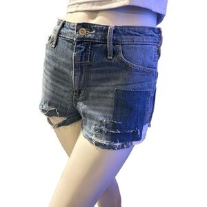 Hollister Boyfriend High-Rise Shorts, Size 25